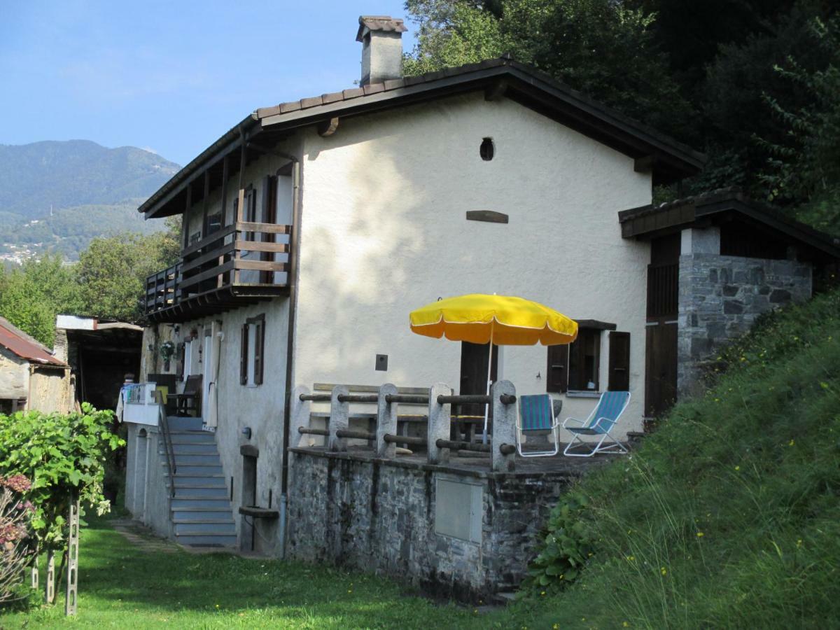Villa Casa Comelina à Camorino Extérieur photo